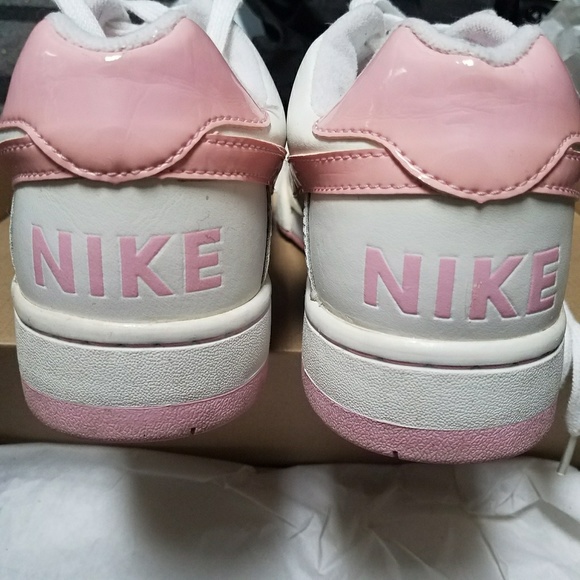 ✔NIKE Delta Force Low - Picture 4 of 8